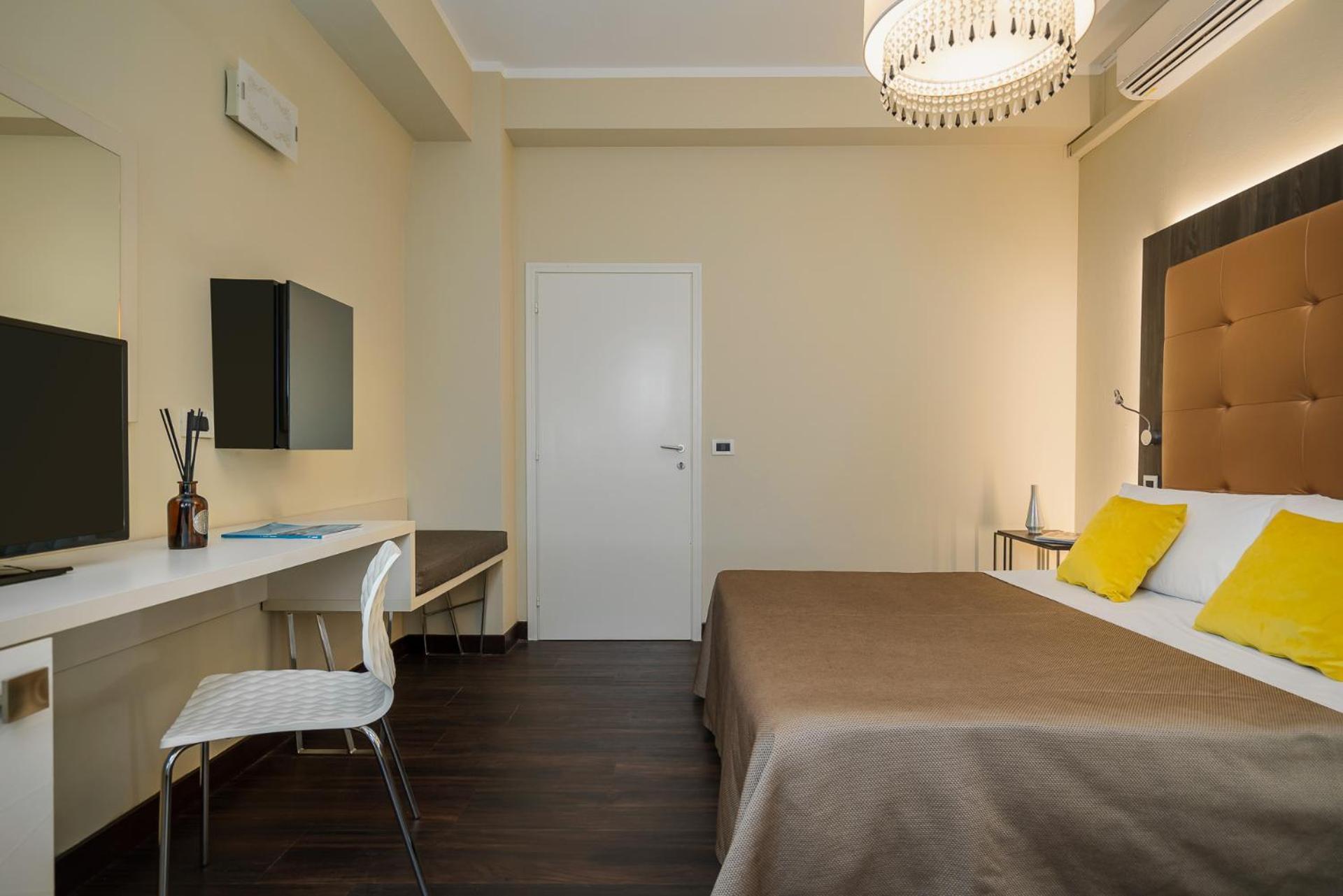 Hotel Lalla Beauty & Relax Чезенатіко Екстер'єр фото